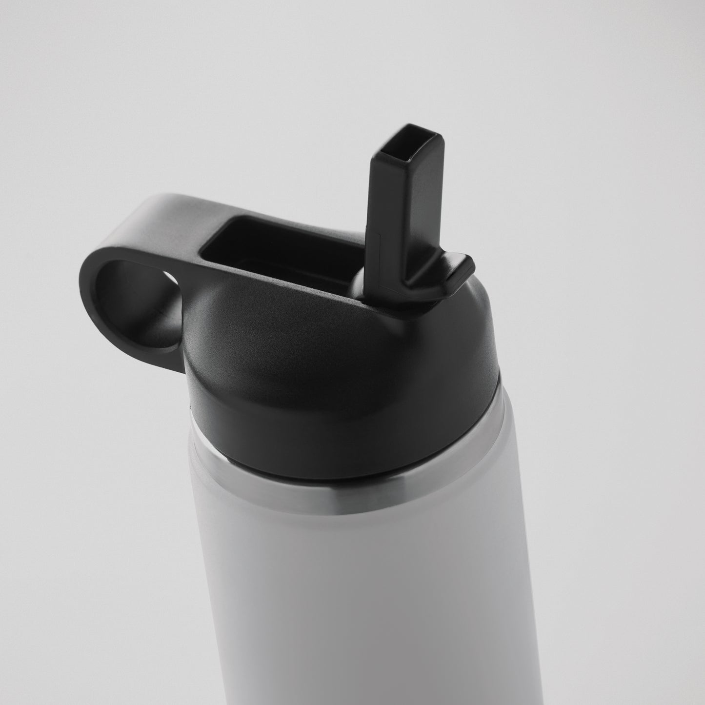 Doppelwandige Isolierflasche aus recyceltem Edelstahl (90 % recycelter Edelstahl und 10 %