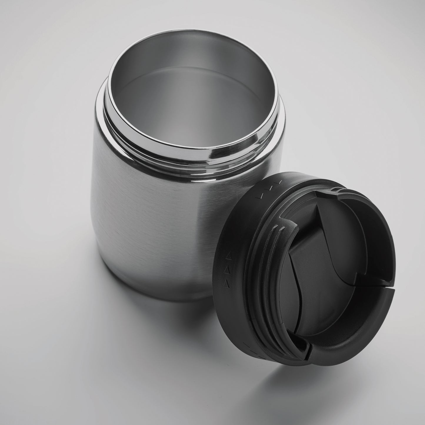 2in1 doppelwandige Isolierflasche aus Edelstahl mit abnehmbarem Flip-Lid Becher. Auslaufsicher. Füllmenge: Flasche: