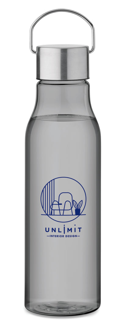 Trinkflasche aus BPA-freiem RPET. Verschluss aus Edelstahl mit Henkel. Auslaufsicher. Füllmenge: 600