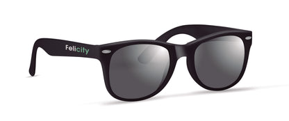 Sonnenbrille mit UV400-Schutz.