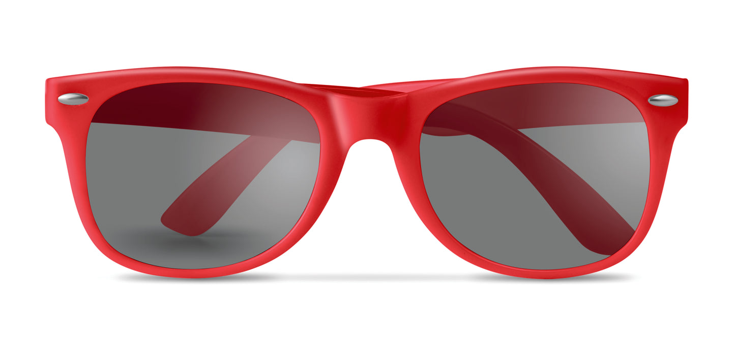 Sonnenbrille mit UV400-Schutz.