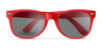 Sonnenbrille mit UV400-Schutz.