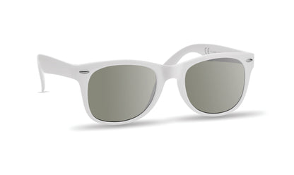 Sonnenbrille mit UV400-Schutz.