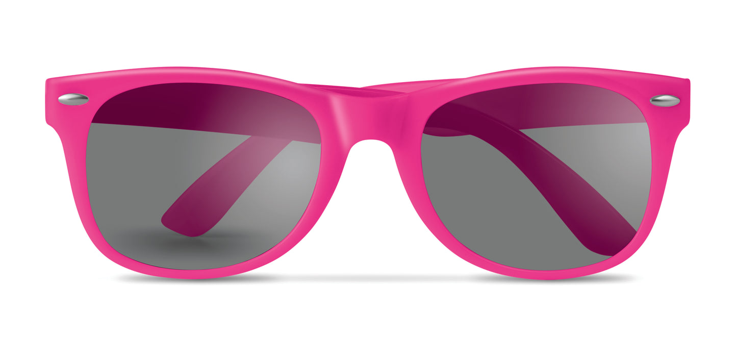 Sonnenbrille mit UV400-Schutz.
