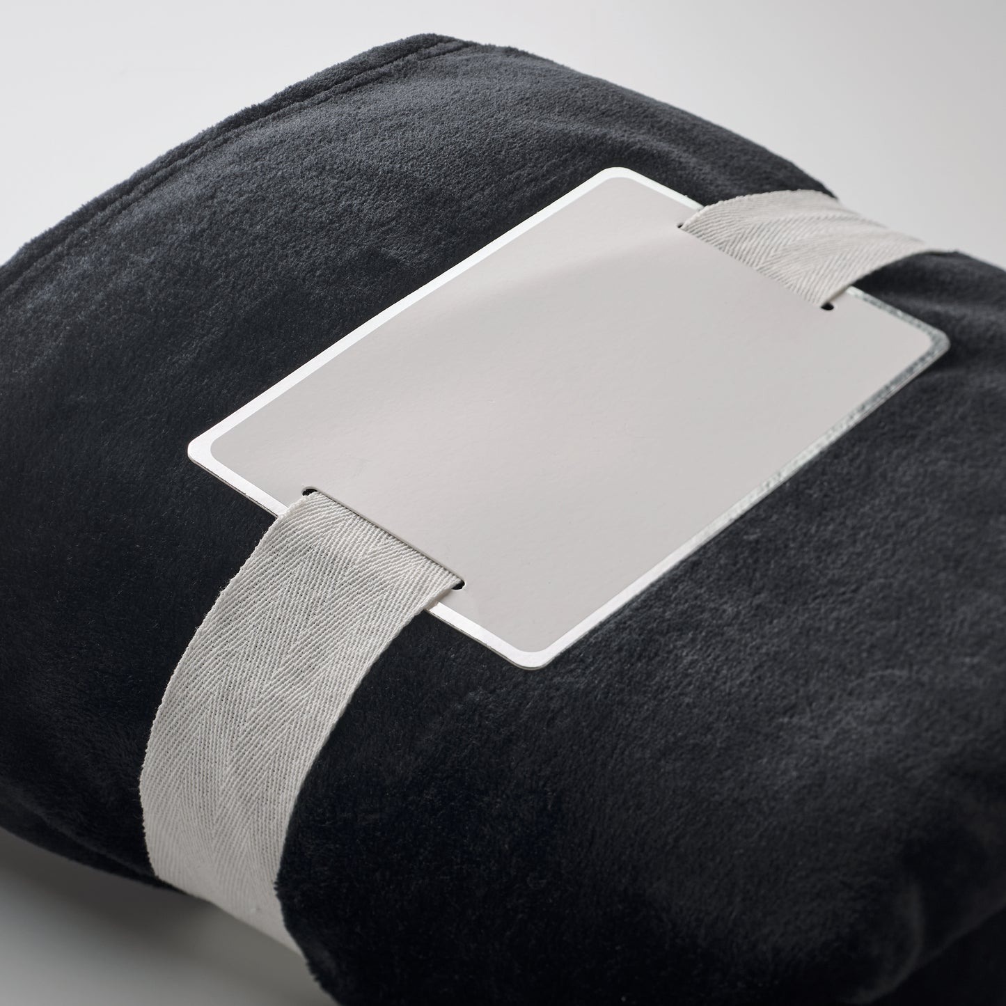Flanell Fleece-Decke 280 g/m². Inkl. Band mit bedruckbarer Karte.